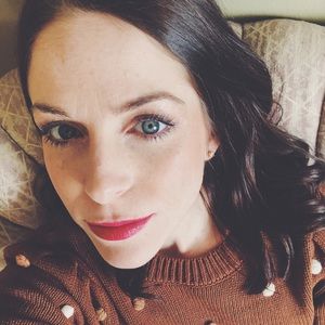 Meet your Posher, Arielle